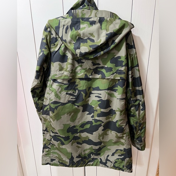 NWT CANADA GOOSE CAMOUFLAGE CAVALRY WATER REPELLENT JACKET MEN'S MEDIUM - Picture 3 of 15